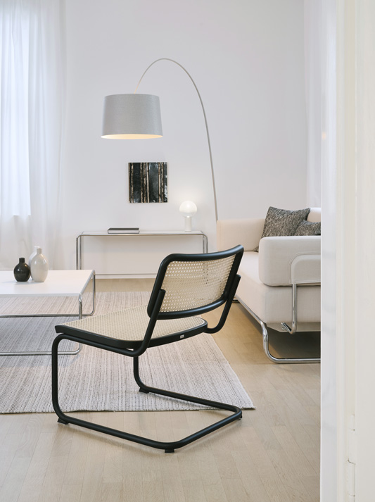 Thonet - Stijlvol design meubilair voor elke ruimte waar mensen samen komen. Proffesioneel advies en hoge productkennis in Rotterdam.